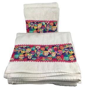 Vtg Cannon Royal Family Classic Towel Set 2 Bath & 2 Hand Mod Illustrated Faces